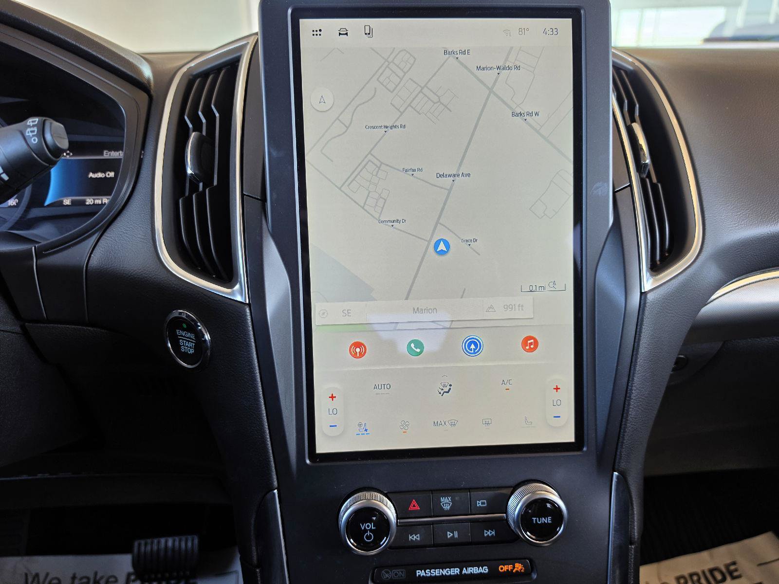 Used 2024 Ford Edge Titanium w/ Equipment Group 301A AWD/4WD image 14