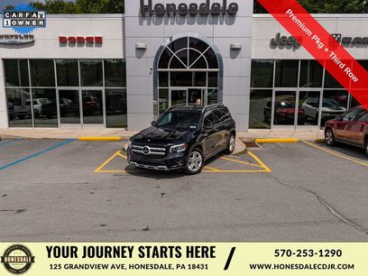 Used 2023 Mercedes-Benz GLB 250 4MATIC w/ Premium Package
