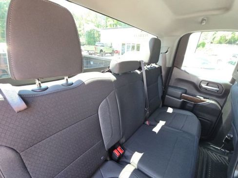 Used 2022 GMC Sierra 1500 SLE RWD image 15