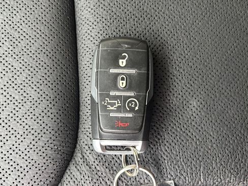 Used 2021 RAM 1500 Laramie AWD/4WD image 35