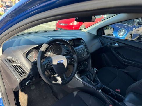 Used 2018 Ford Focus SE image 11