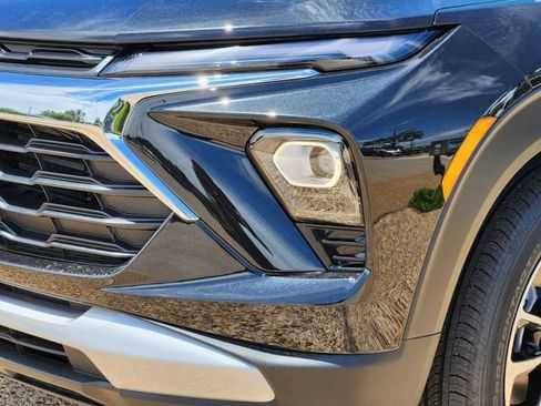 New 2026 Chevrolet TrailBlazer LT w/ Driver Confidence Package FWD image 6