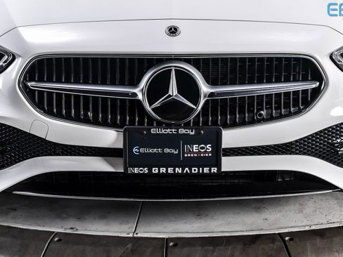 Used 2024 Mercedes-Benz C 300 4MATIC Sedan image 9