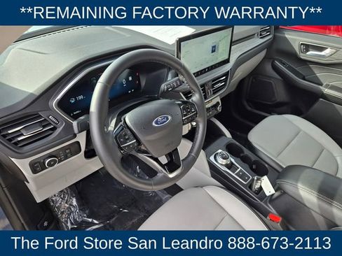 Certified 2023 Ford Escape Platinum image 3