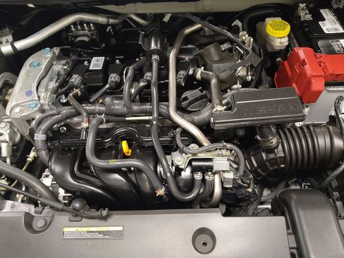 Used 2024 Nissan Sentra SV FWD image 30