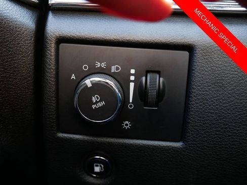 Used 2015 Jeep Grand Cherokee Overland w/ Advanced Technology Group image 18