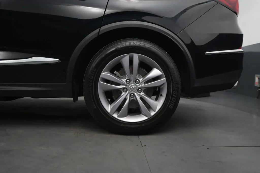 Used 2022 Acura MDX SH-AWD image 13