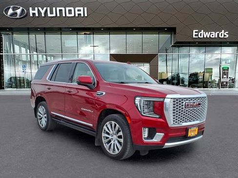 Used 2021 GMC Yukon Denali w/ Denali Premium Package image 11