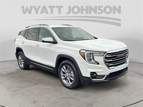 Used 2024 GMC Terrain SLT image 7