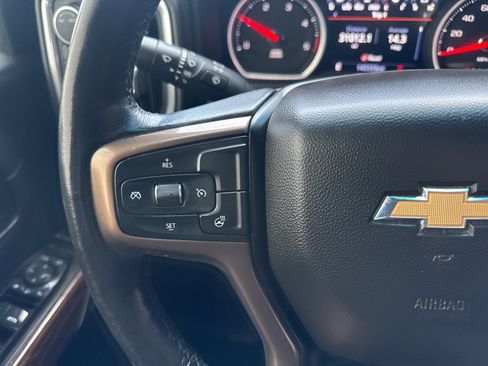 Used 2022 Chevrolet Silverado 3500 High Country image 33