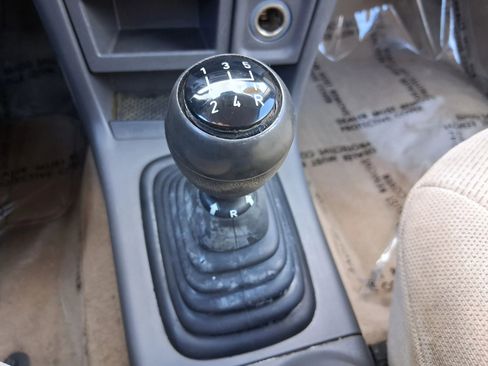 Used 1999 Saab 9-3 2.0T FWD image 19