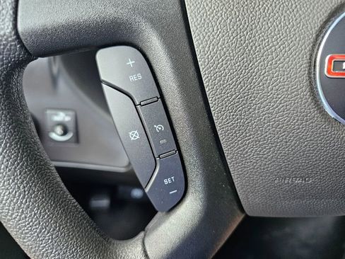 New 2025 GMC Savana 2500 w/ Driver Convenience Package image 32