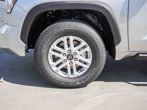 New 2026 Toyota Tundra SR5 image 7