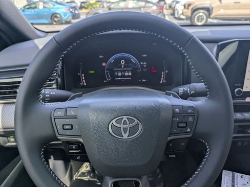 New 2026 Toyota Camry SE FWD image 24