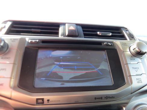 Used 2018 Toyota 4Runner Limited image 22