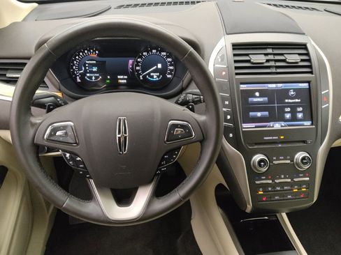 Used 2015 Lincoln MKC FWD w/ Equipment Group 101A Select image 22