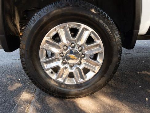 Used 2024 Chevrolet Silverado 2500 High Country w/ Max Trailering Package image 37