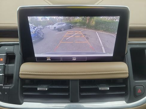 Used 2021 Chevrolet Tahoe Premier RWD image 28