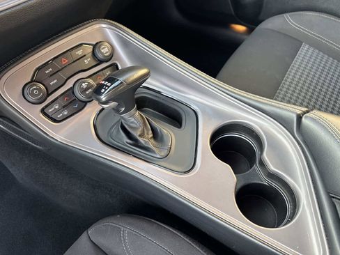 Used 2023 Dodge Challenger SXT image 38