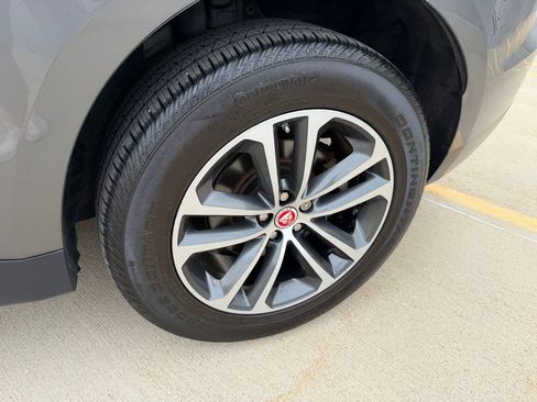 Used 2018 Jaguar F-PACE Premium AWD/4WD image 9
