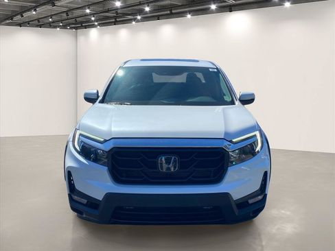Used 2023 Honda Ridgeline RTL-E image 2