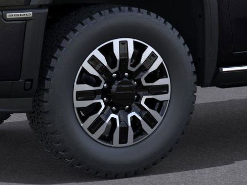 New 2026 GMC Sierra 3500 Denali Ultimate image 9