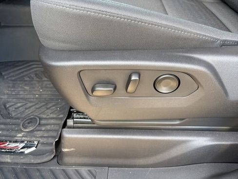 New 2026 Chevrolet Silverado 1500 Custom Trail Boss w/ LPO, Dark Essentials Package image 29