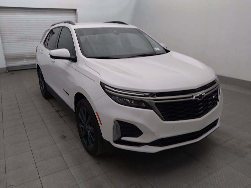 Used 2023 Chevrolet Equinox RS w/ RS Leather Package FWD image 13