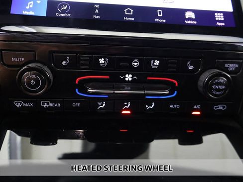 Used 2023 Jeep Grand Cherokee L Overland AWD/4WD image 11