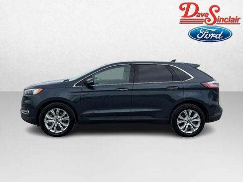 Used 2024 Ford Edge Titanium AWD/4WD image 10