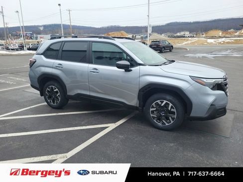 Used 2026 Subaru Forester Premium AWD/4WD image 6