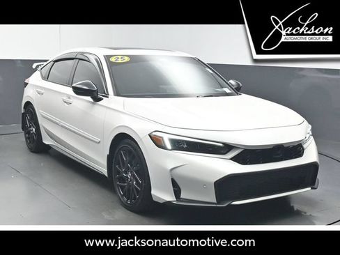 Used 2025 Honda Civic Sport Touring image 1