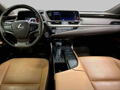 Used 2019 Lexus ES 300h w/ Premium Package FWD image 15