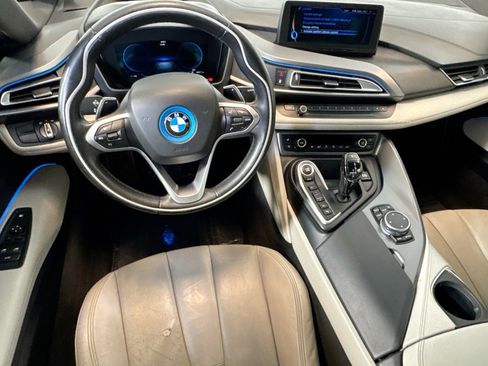 Used 2015 BMW i8 image 18