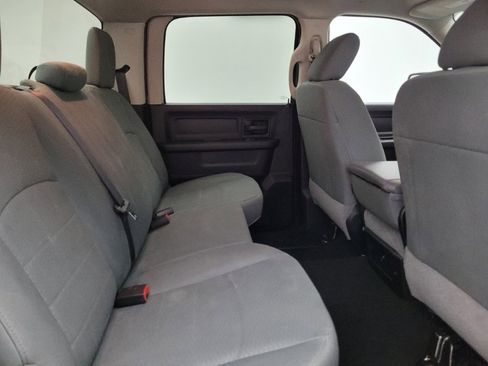 Used 2018 RAM 1500 Express w/ Express Value Package AWD/4WD image 19