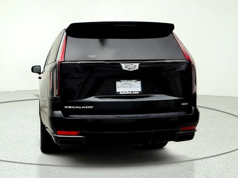 Used 2023 Cadillac Escalade ESV Sport Platinum AWD/4WD image 6