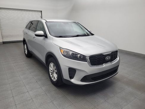 Used 2019 Kia Sorento L FWD image 13