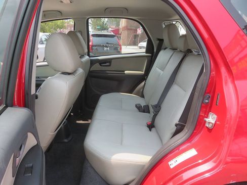Used 2012 Suzuki SX4 Sportback FWD image 18