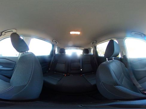 Used 2025 Nissan Rogue SV FWD image 45