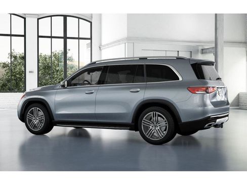 New 2026 Mercedes-Benz GLS 450 4MATIC image 31