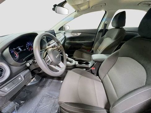 Certified 2023 Kia Forte LXS image 19