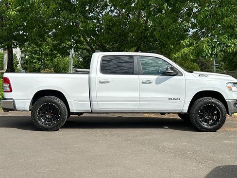 Used 2019 RAM 1500 Big Horn AWD/4WD image 8