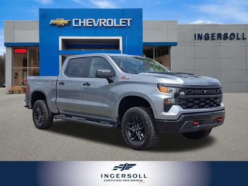 Used 2026 Chevrolet Silverado 1500 Custom Trail Boss AWD/4WD image 1