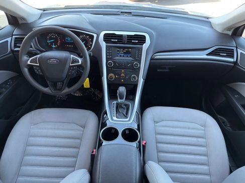 Used 2013 Ford Fusion S FWD image 17