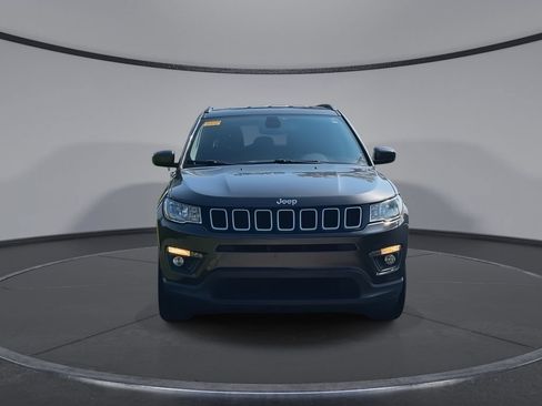Used 2021 Jeep Compass Latitude AWD/4WD image 3