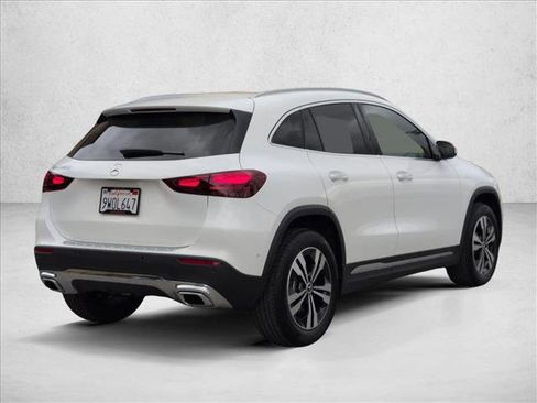 Certified 2026 Mercedes-Benz GLA 250 image 5
