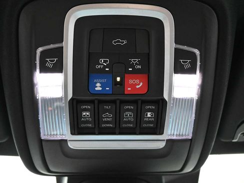 Used 2020 RAM 1500 Limited AWD/4WD image 22