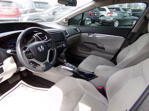 Used 2015 Honda Civic Hybrid Sedan image 48