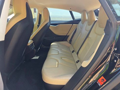 Used 2014 Tesla Model S P85 RWD image 24