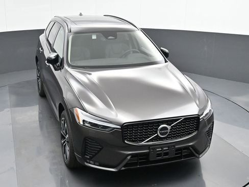 New 2025 Volvo XC60 B5 Plus w/ Protection Package Premier image 34